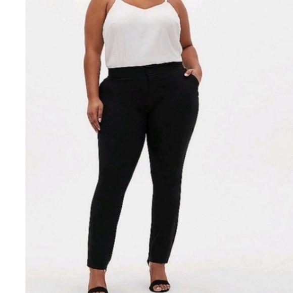 NWT TORRID STANDARD MILLENNIUM STRETCH BLACK STRAIGHT LEG DRESS PANTS SIZE 18 - Picture 3 of 16